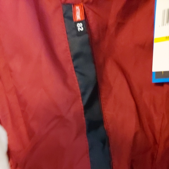 3/$25 NWT Youth Boys Size 14/16 IXTreme hoodie windbreaker Red&Black. - Picture 5 of 8